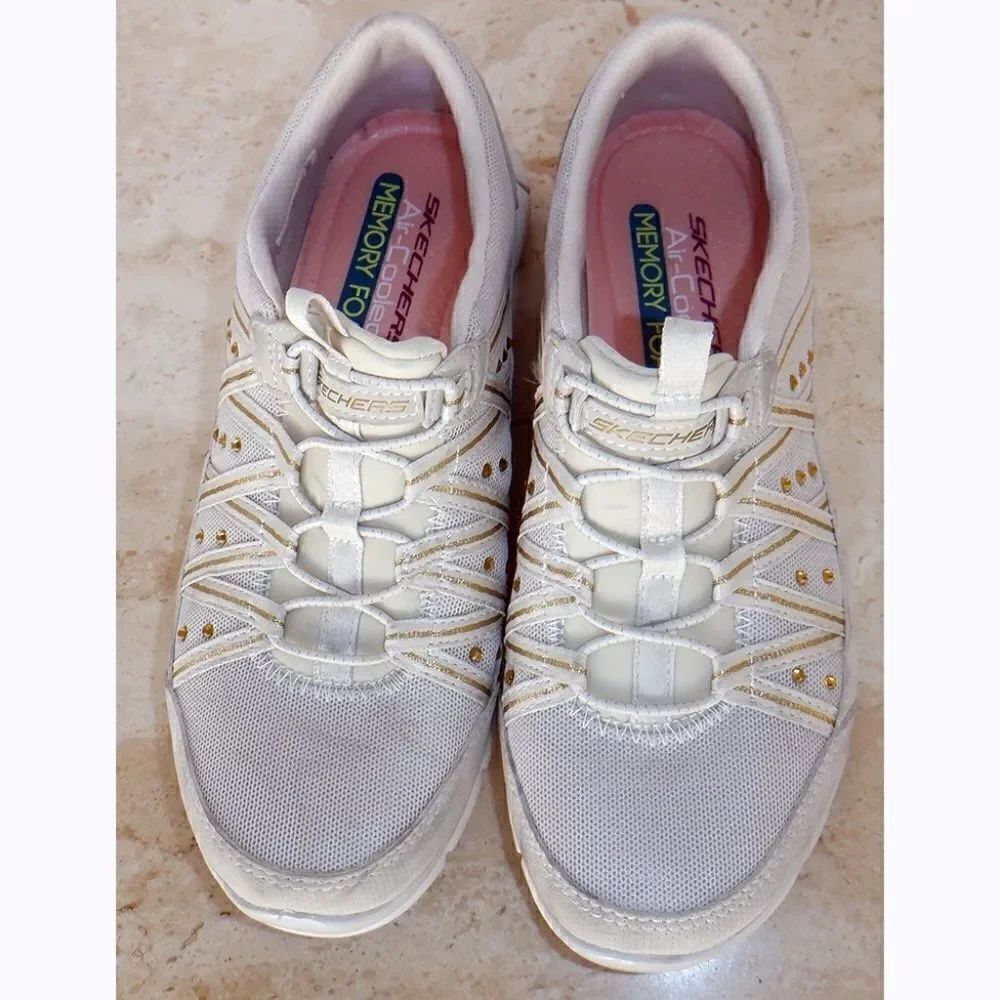 Skechers cream color bling walking shoes
